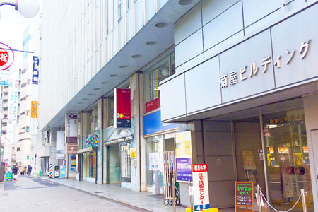 立川おりおんは菊屋ビルディングの5Fです